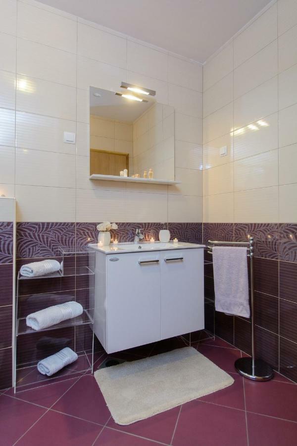 Sunrise App Apartment Трогир Екстериор снимка