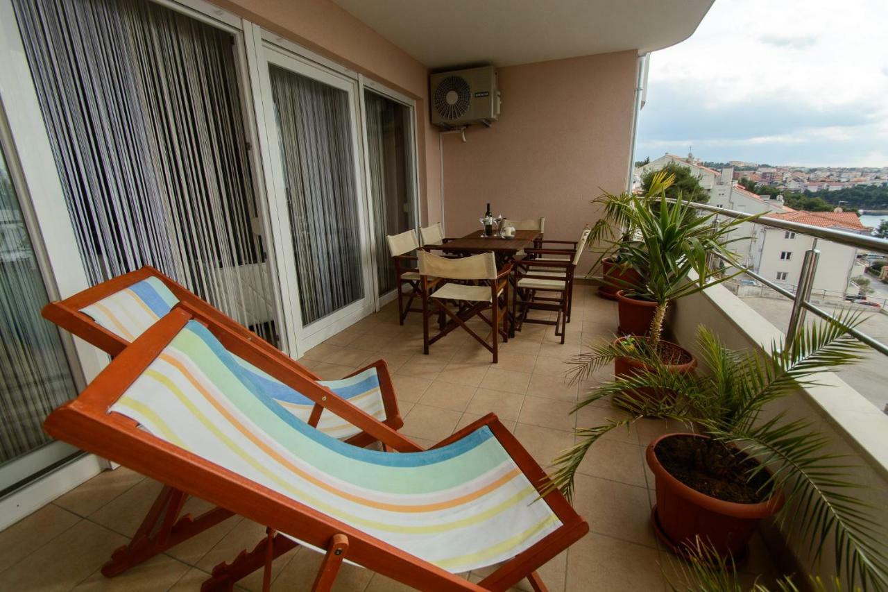 Sunrise App Apartment Трогир Екстериор снимка